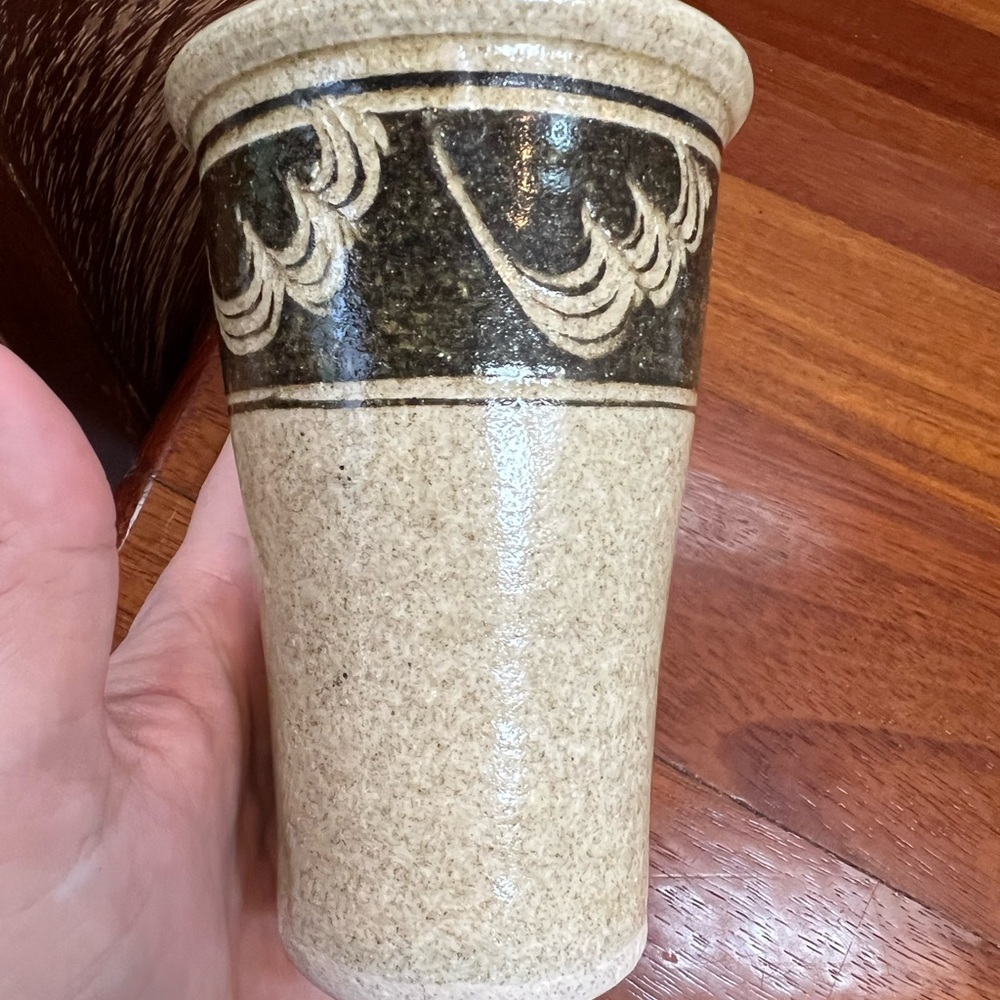 Vintage Midcentury Modern Vase - Picture 8 of 10
